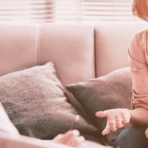 woman-talking-therapist